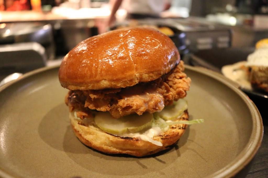 Roister Restaurant | restaurant | 951 W Fulton Market, Chicago, IL 60607, USA | 3127894896 OR +1 312-789-4896