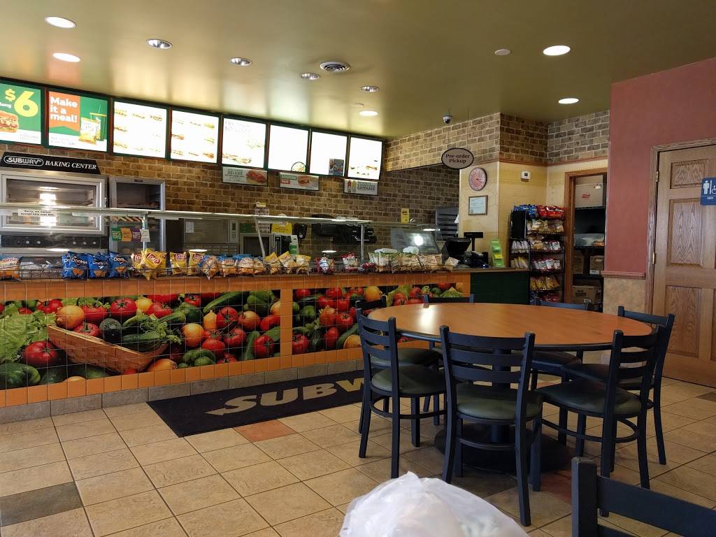 Subway Restaurants | restaurant | 422 S Governors Hwy, Peotone, IL 60468, USA | 7082586272 OR +1 708-258-6272