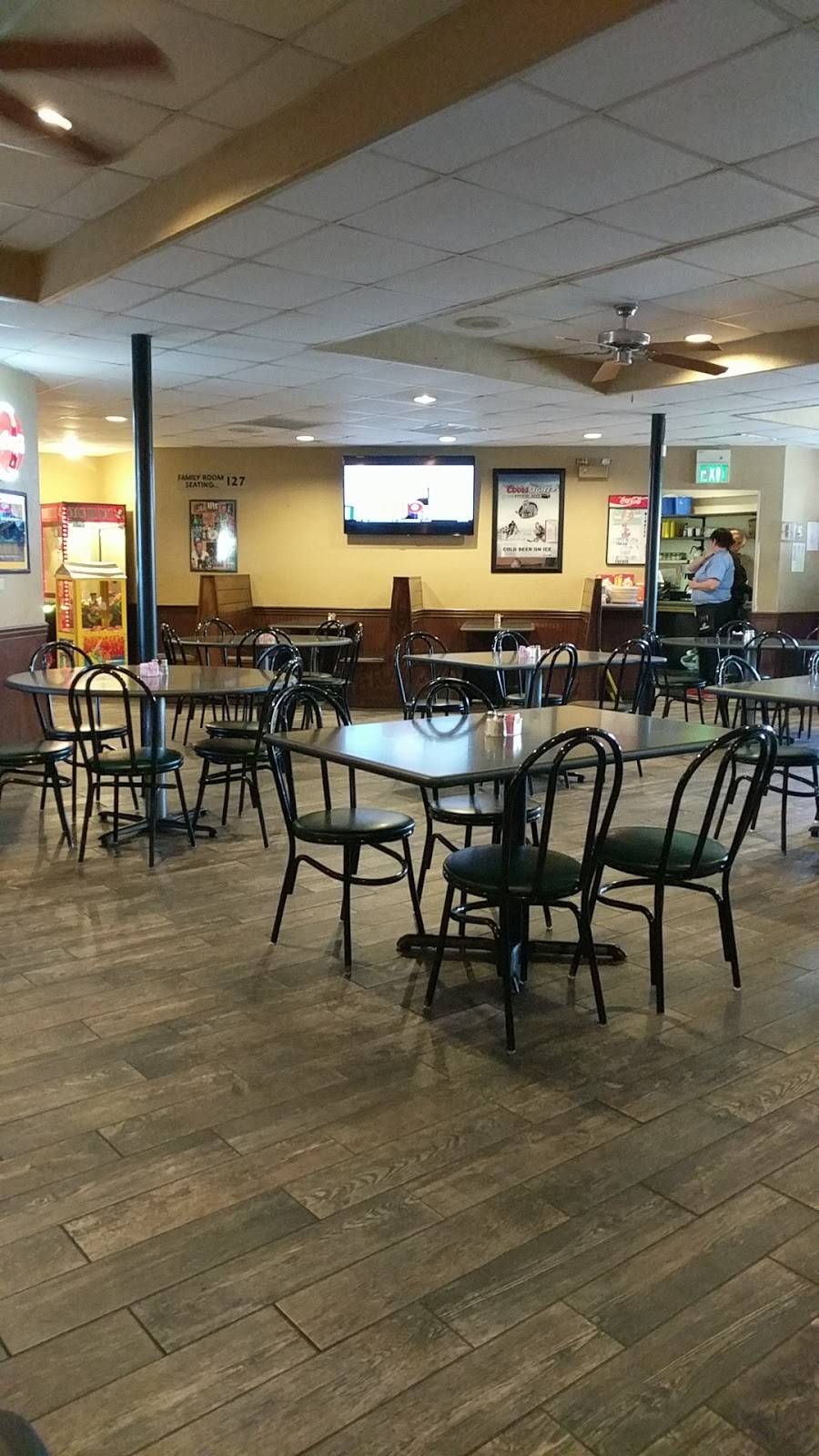 Kipplees | restaurant | 2350 E Division St, Evansville, IN 47711, USA | 8124761936 OR +1 812-476-1936