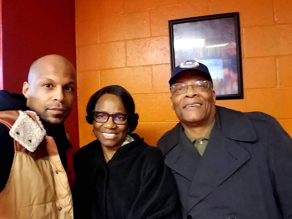 Real Deal Bar BQ Grill | restaurant | 3538 W Hamilton Rd, Nashville, TN 37218, USA | 6152991558 OR +1 615-299-1558