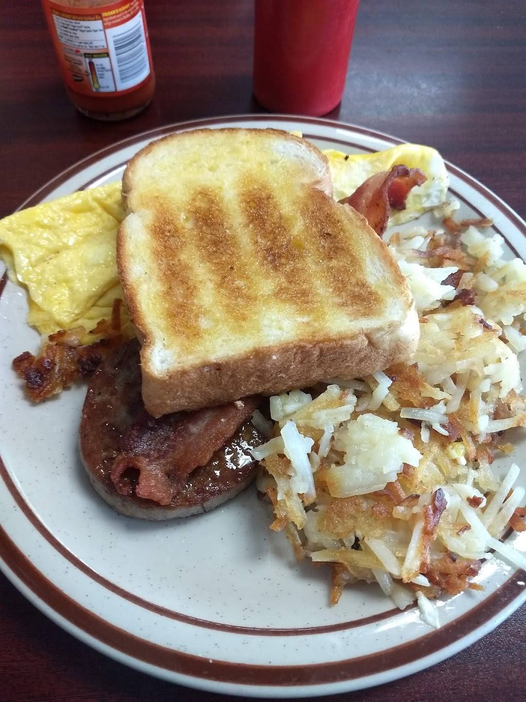 Old Town Diner | restaurant | 516 E Grand River Ave, Lansing, MI 48906, USA | 5174824050 OR +1 517-482-4050