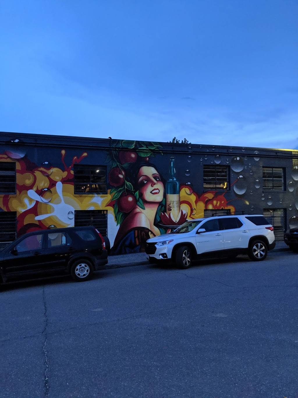 Dirty Jack’s | restaurant | 23 Buxton Ave, Asheville, NC 28801, USA | 8282525502 OR +1 828-252-5502