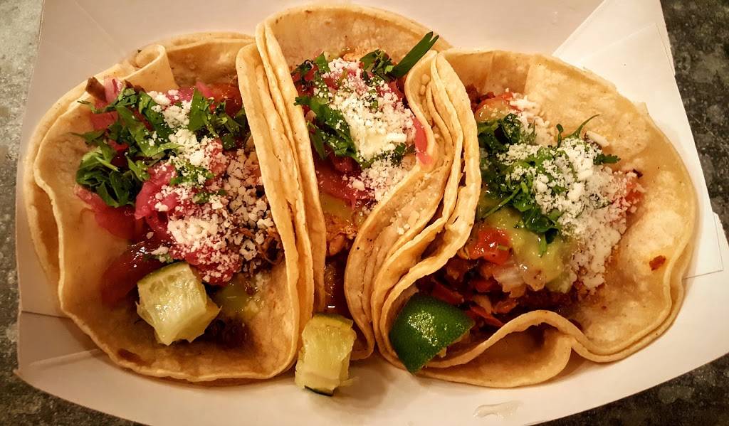 Oaxaca Taqueria | restaurant | 130 Grand St, Brooklyn, NY 11211, USA | 7183888804 OR +1 718-388-8804