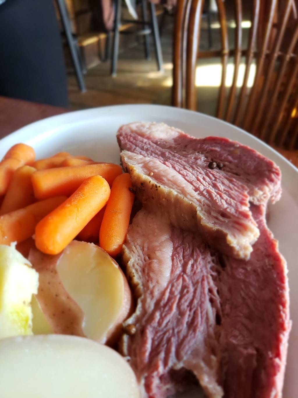 HopLite Irish Pub and Restaurant | restaurant | 720 N Lake Park Blvd, Carolina Beach, NC 28428, USA | 9104584745 OR +1 910-458-4745