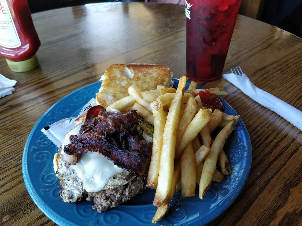 Mulligans | restaurant | 1364 Union University Dr, Jackson, TN 38305, USA | 7316606595 OR +1 731-660-6595