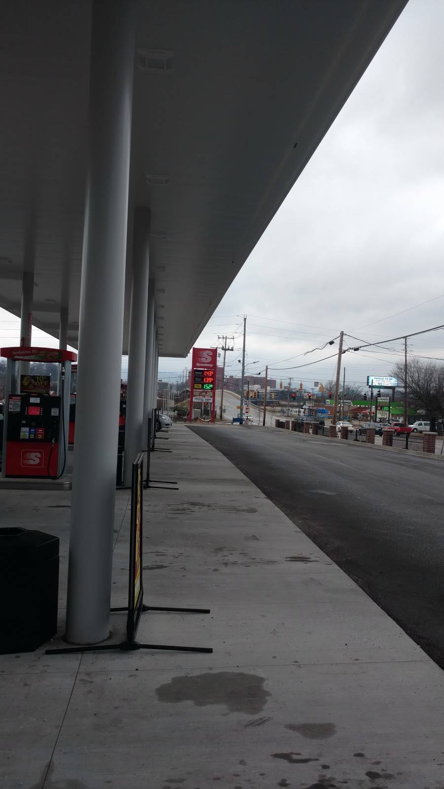 Speedy Café | restaurant | 1330 E 3rd St, Chattanooga, TN 37404, USA | 4234930670 OR +1 423-493-0670