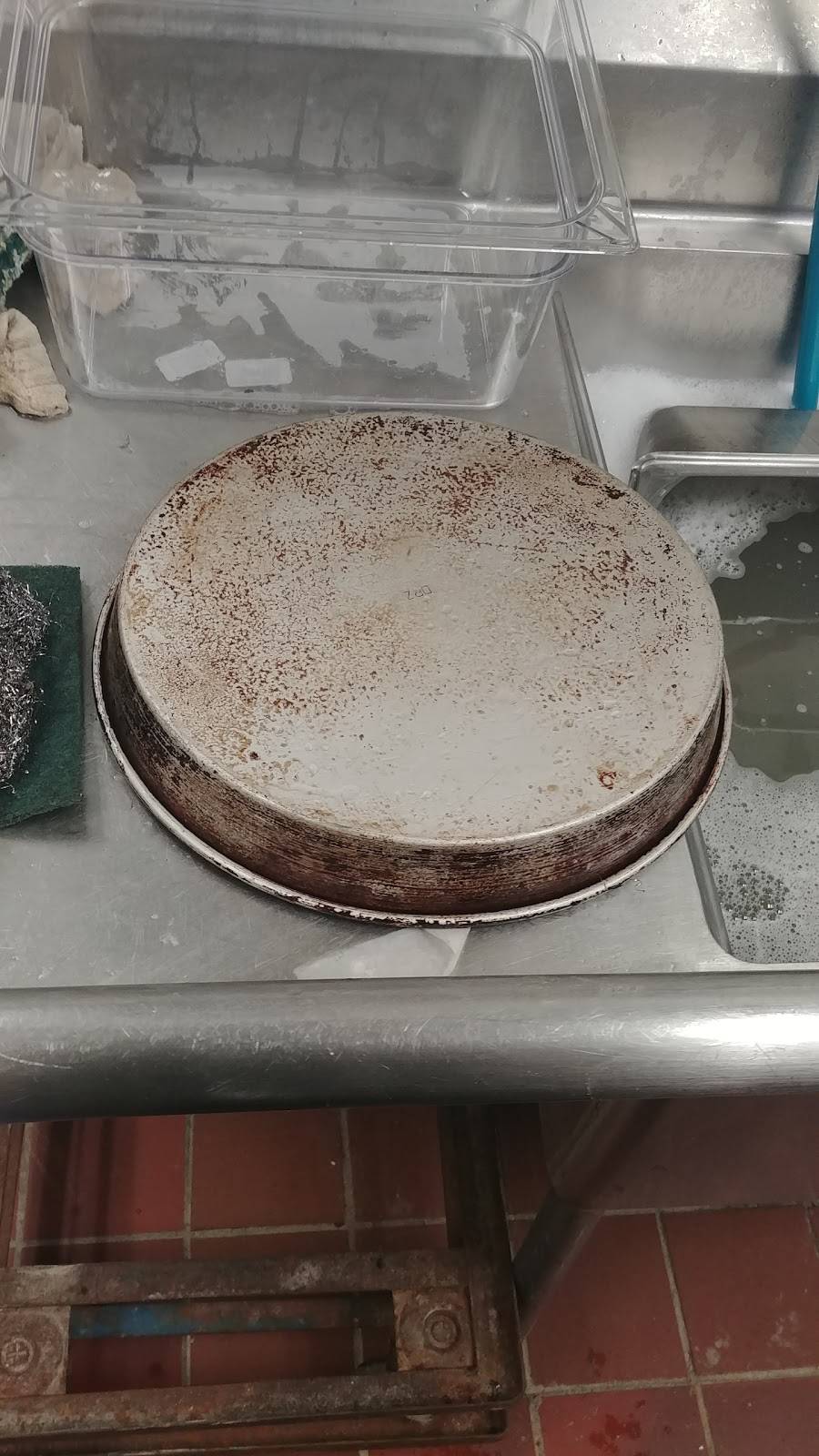 Dominos Pizza | meal delivery | 957 Main St, West Warwick, RI 02893, USA | 4018263636 OR +1 401-826-3636