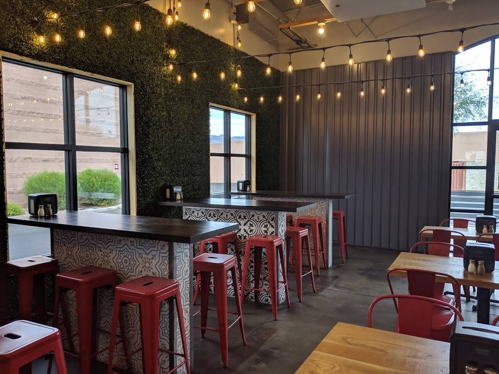 Serial Grillers | restaurant | 7585 S Houghton Rd, Tucson, AZ 85747, USA | 5205747878 OR +1 520-574-7878