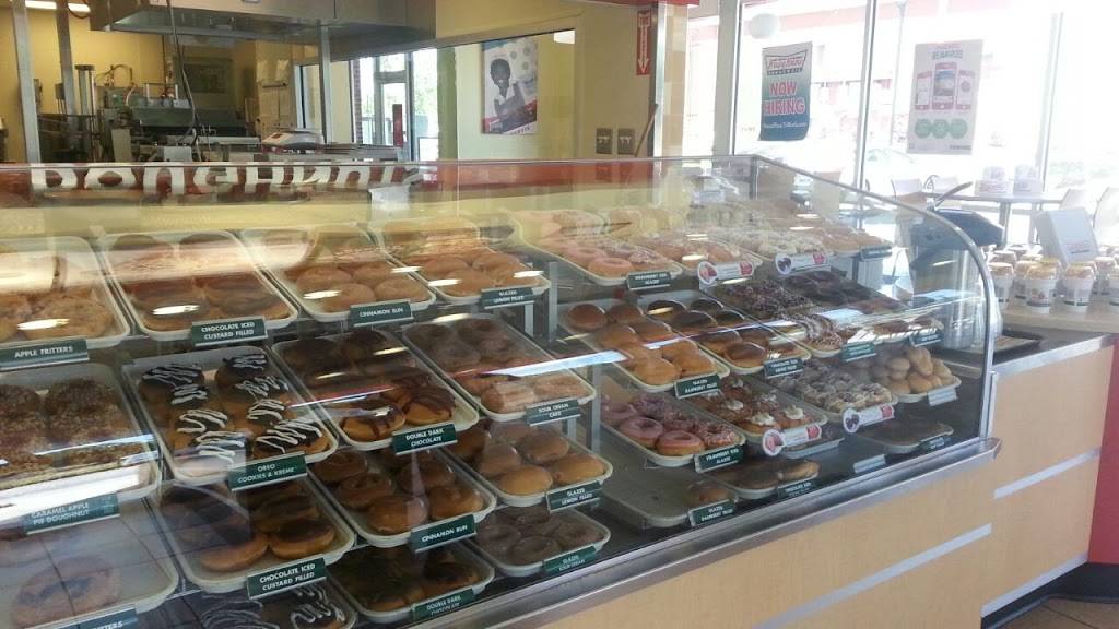 Krispy Kreme | bakery | 4560 S Cobb Dr SE, Smyrna, GA 30080, USA | 7704322320 OR +1 770-432-2320