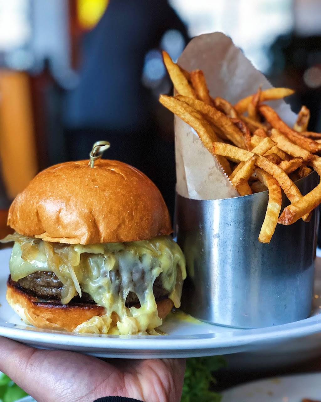 5 Napkin Burger | restaurant | 2315 Broadway, New York, NY 10024, USA | 2123334488 OR +1 212-333-4488