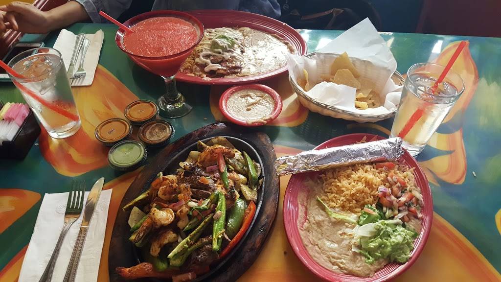 Salsa & Beer | restaurant | 6740 White Oak Ave, Lake Balboa, CA 91406, USA | 8184010015 OR +1 818-401-0015