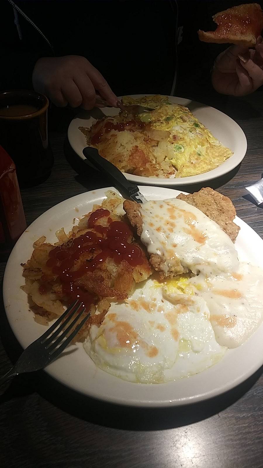 Alices | restaurant | 867 W Jefferson St, San Bernardino, CA 92410, USA | 9093812014 OR +1 909-381-2014