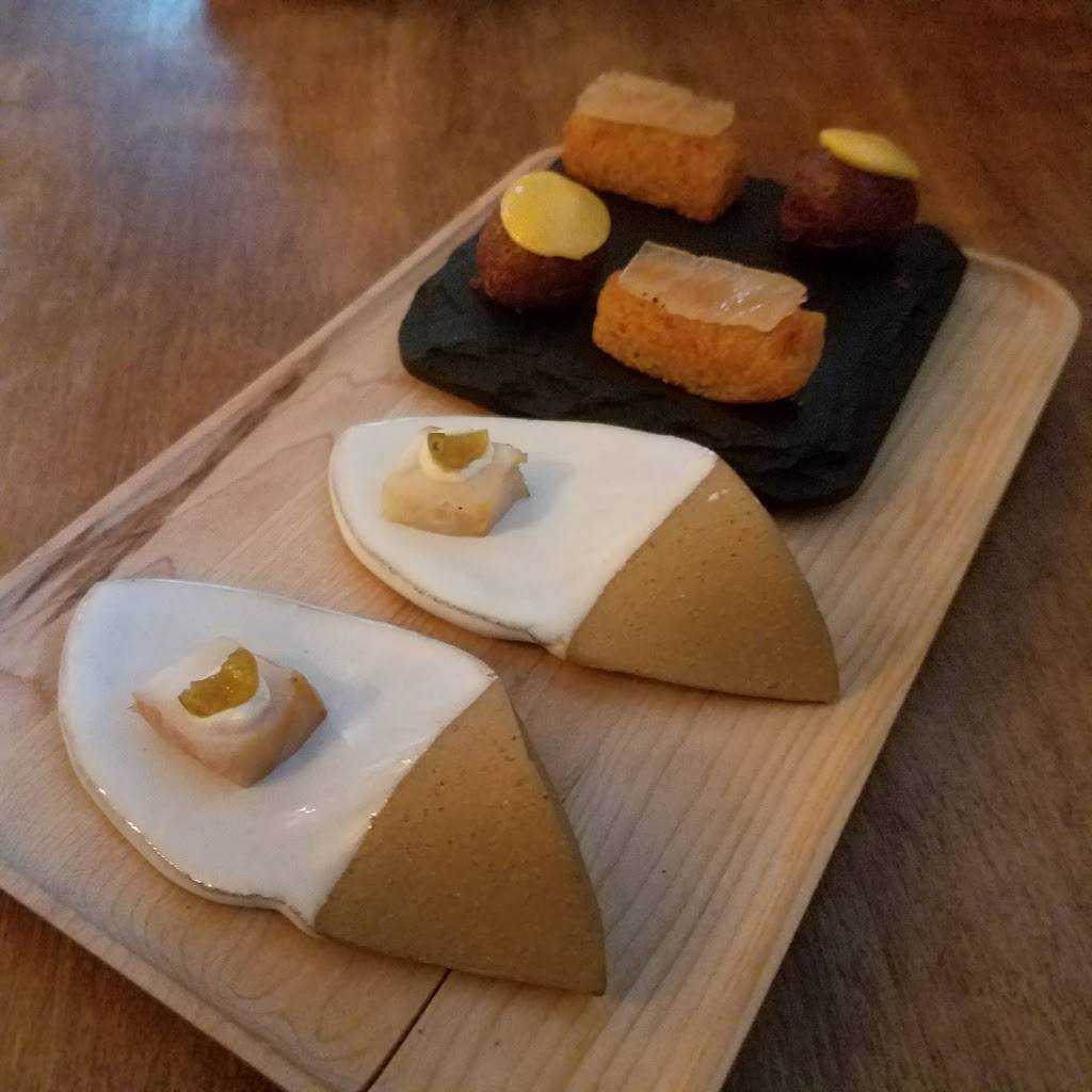 Ardent | restaurant | 1751 N Farwell Ave, Milwaukee, WI 53202, USA | 4148977022 OR +1 414-897-7022