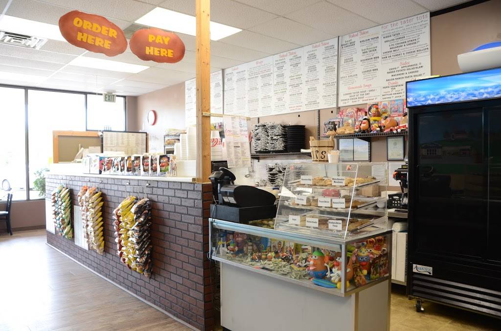 Praters Taters | restaurant | 1055 Mineral Wells Ave # 16, Paris, TN 38242, USA | 7316427224 OR +1 731-642-7224