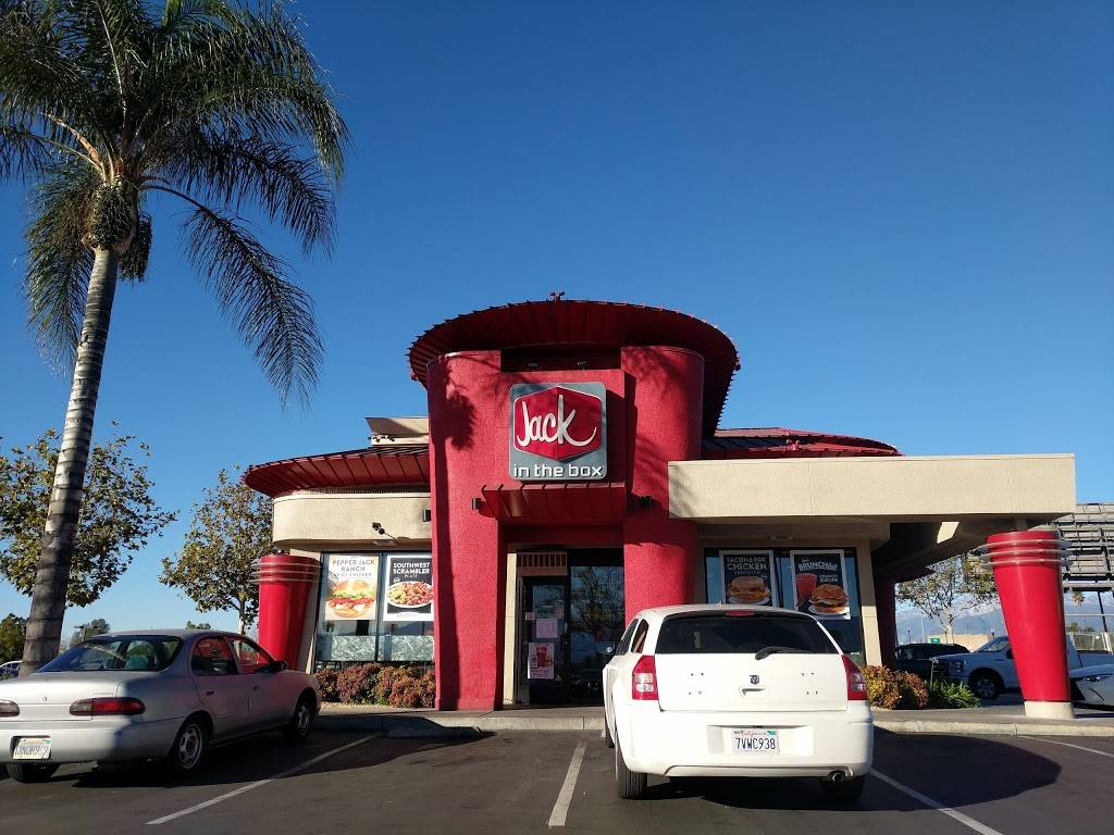 Jack in the Box | restaurant | 1141 W Highland Ave, San Bernardino, CA 92405, USA | 9098836577 OR +1 909-883-6577