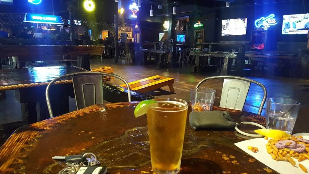 The Local Outpost | restaurant | 13201 Pond Springs Rd, Austin, TX 78729, USA | 5123946290 OR +1 512-394-6290