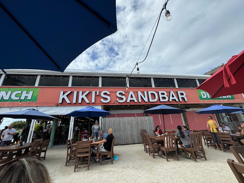 Kikis Sandbar & Grille | restaurant | 183 Barry Ave, Little Torch Key, FL 33042, USA | 3057807753 OR +1 305-780-7753