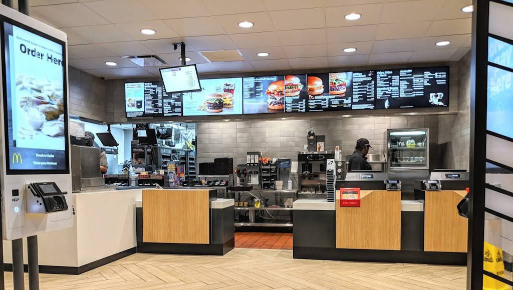 McDonalds | cafe | 7606 Westheimer Rd, Houston, TX 77057, USA | 7137857606 OR +1 713-785-7606