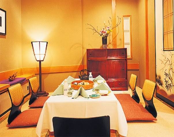 Fuki Sushi | restaurant | 4119 El Camino Real, Palo Alto, CA 94306, USA | 6504949383 OR +1 650-494-9383