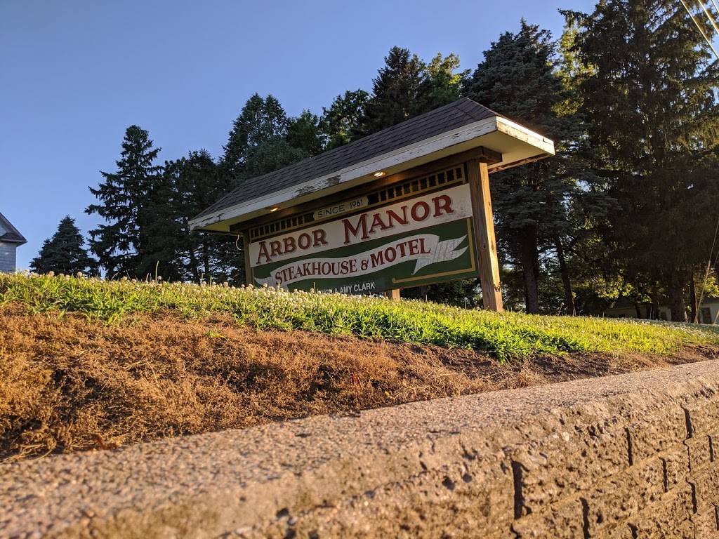 Arbor Manor Steakhouse and Motel | restaurant | 1617 Central Ave, Auburn, NE 68305, USA | 4022743774 OR +1 402-274-3774