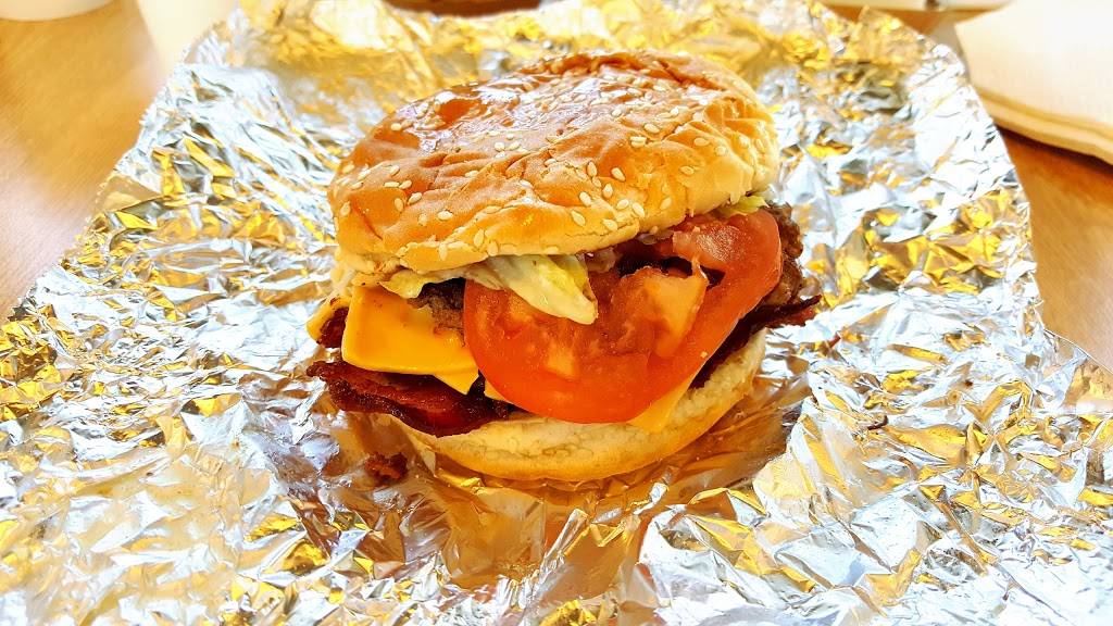 Five Guys | meal takeaway | 1662 Savannah Hwy, Charleston, SC 29407, USA | 8435565489 OR +1 843-556-5489