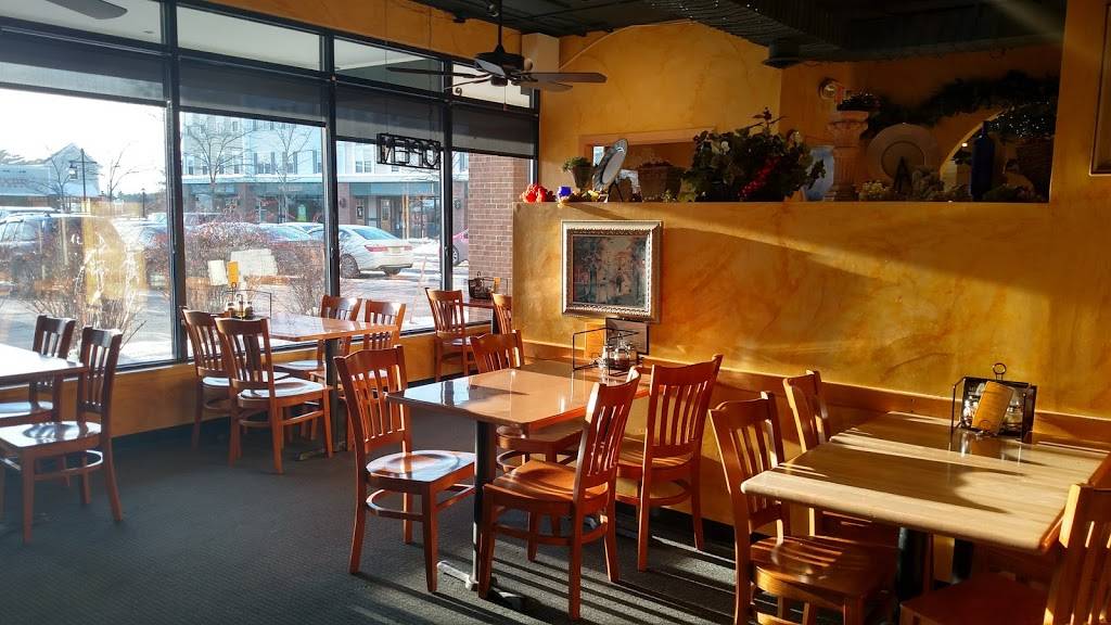 Mimmos Pizzeria & Restaurant - Essex | restaurant | 4 Carmichael St #3182, Essex Junction, VT 05452, USA | 8022889494 OR +1 802-288-9494