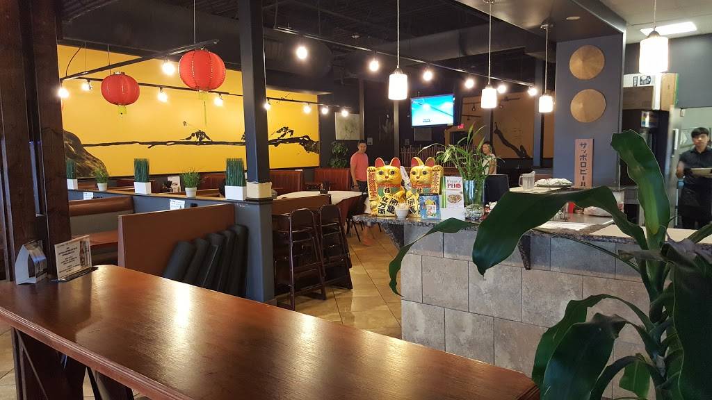 House of Pho | restaurant | 1004 W Golf Rd, Hoffman Estates, IL 60169, USA | 8478858680 OR +1 847-885-8680