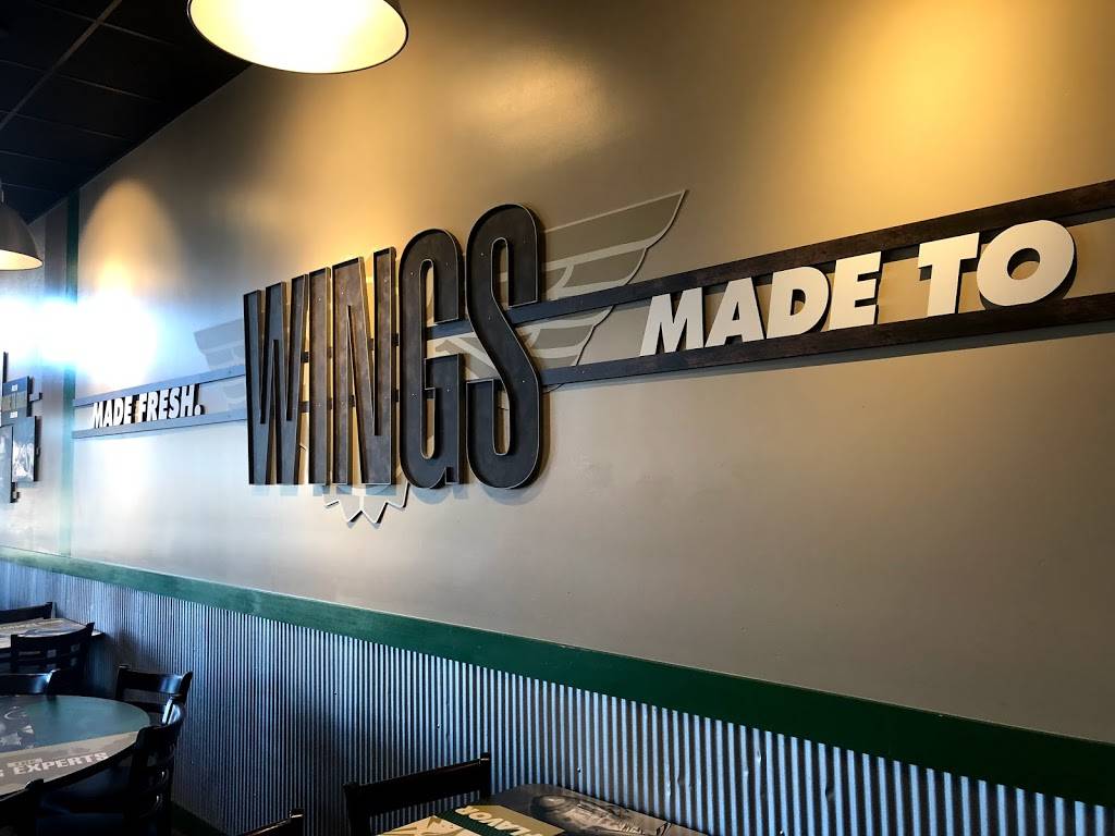 Wingstop | restaurant | 251 98th St NW Ste D, Albuquerque, NM 87121, USA | 5058368665 OR +1 505-836-8665