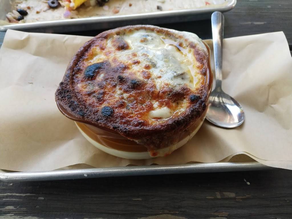 Forty Thieves | restaurant | 727 Elmwood Ave, Buffalo, NY 14222, USA | 7164643822 OR +1 716-464-3822