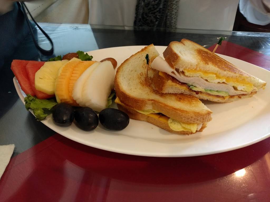 Martin’s | restaurant | 3143 Middlefield Rd, Redwood City, CA 94063, USA | 6506700288 OR +1 650-670-0288