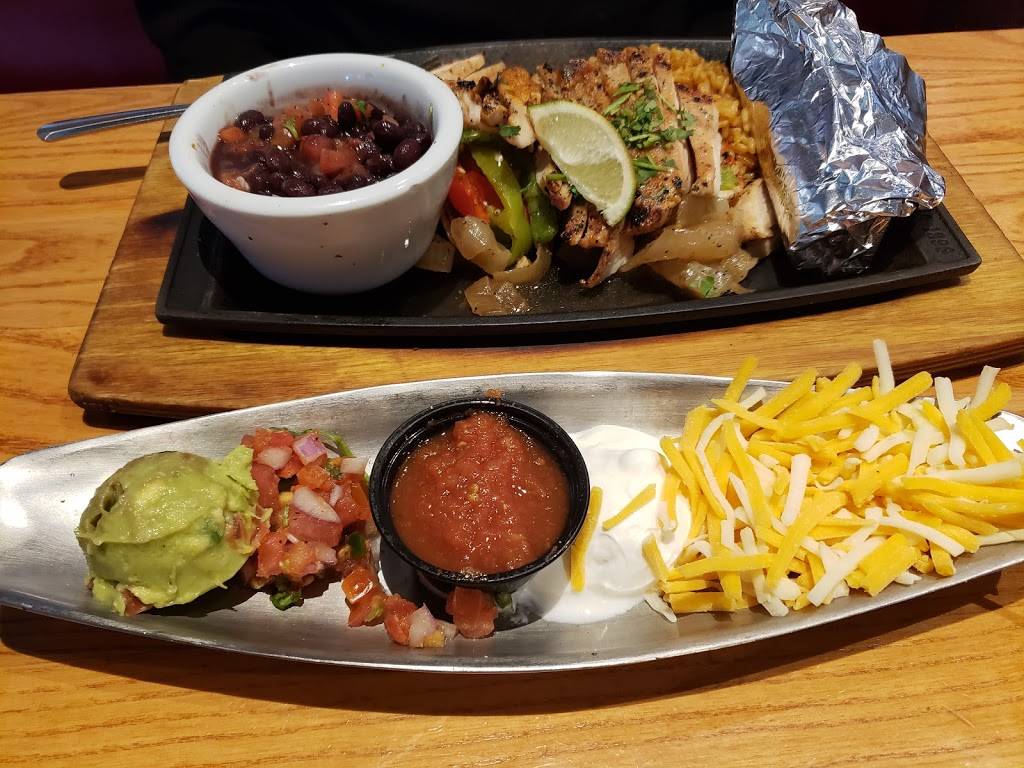 Chilis Grill & Bar | restaurant | 9051 W Charleston Blvd, Las Vegas, NV 89117, USA | 7022280479 OR +1 702-228-0479