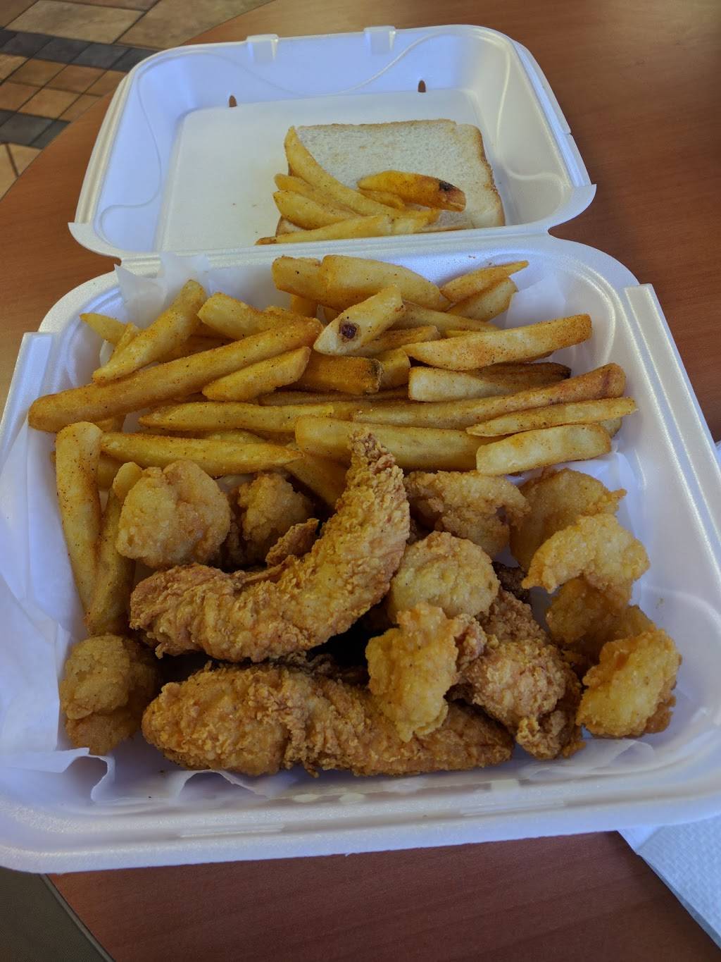 Sharks Fish & Chicken | restaurant | 254 Green Springs Hwy, Birmingham, AL 35209, USA | 2059413331 OR +1 205-941-3331