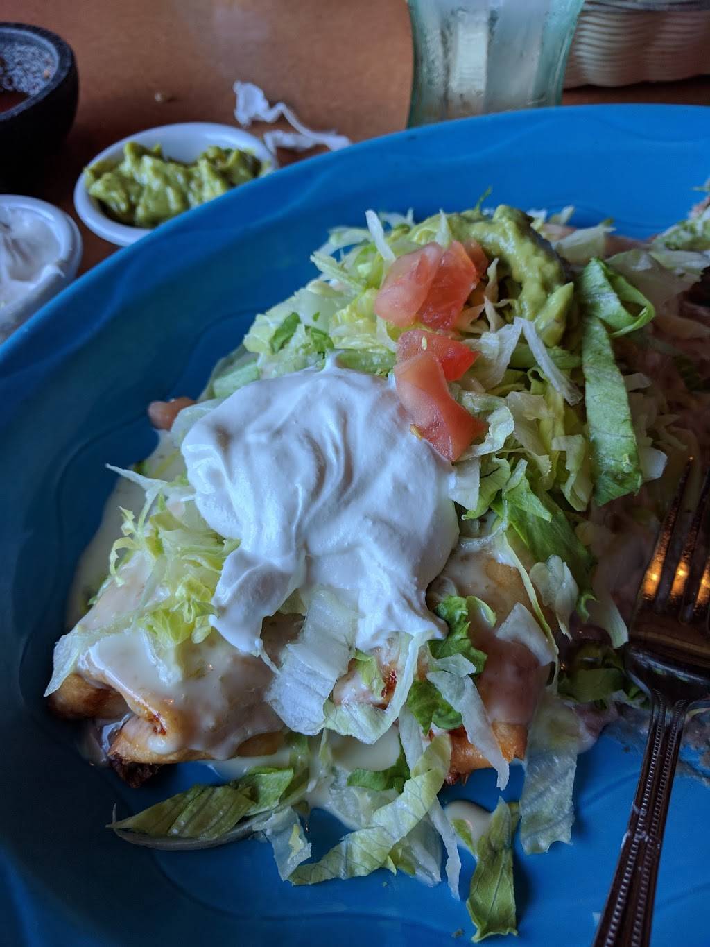 Laredos | restaurant | 2935 S Fish Hatchery Rd #12, Fitchburg, WI 53711, USA | 6082747370 OR +1 608-274-7370