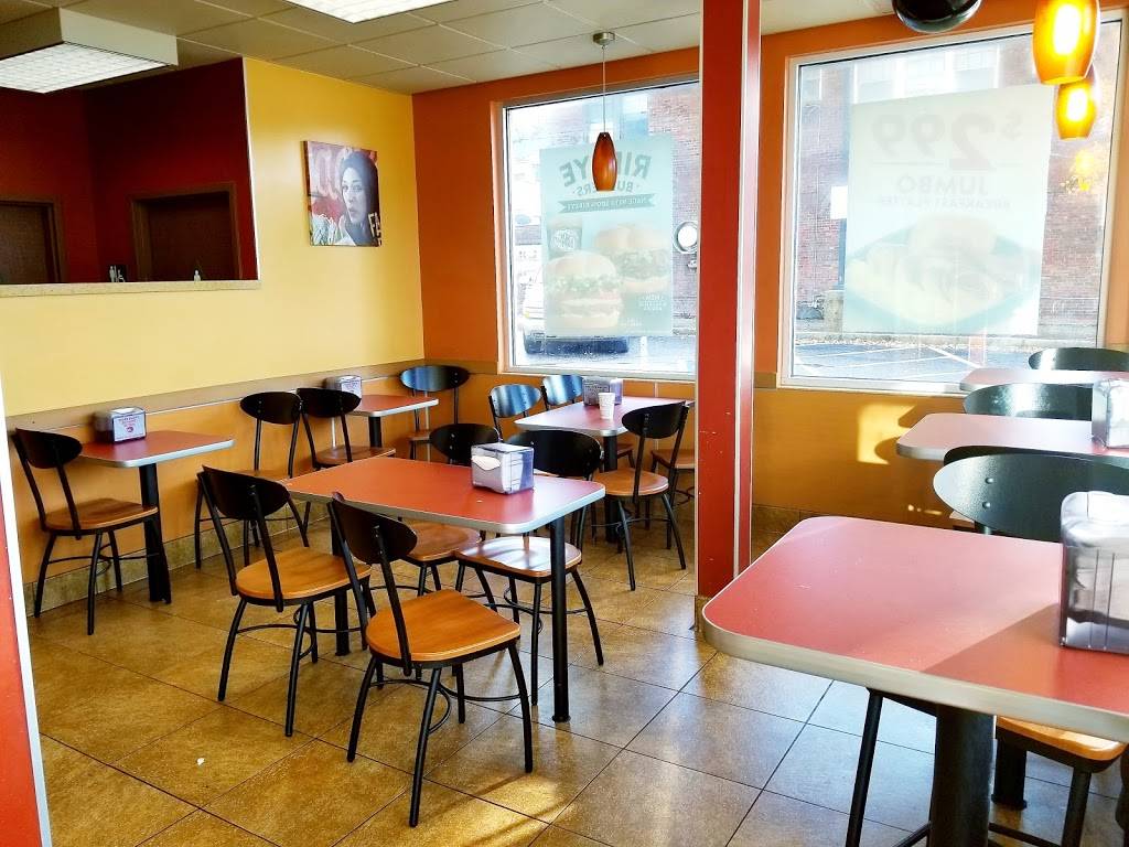 Jack in the Box | restaurant | 5600 S Grand Blvd, St. Louis, MO 63111, USA | 3145719551 OR +1 314-571-9551