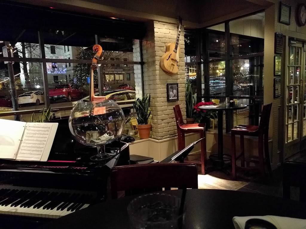 Malibu Grill | night club | 106 N Walnut St, Bloomington, IN 47404, USA | 8123324334 OR +1 812-332-4334