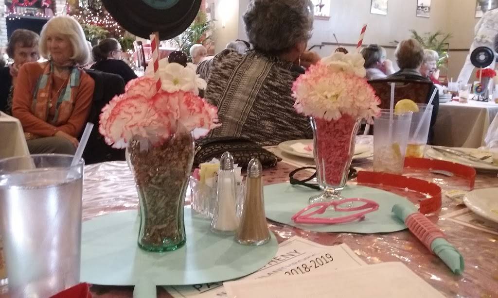 Castle Rock Restaurant | restaurant | 1848 Portola Ave, Livermore, CA 94551, USA | 9254567100 OR +1 925-456-7100