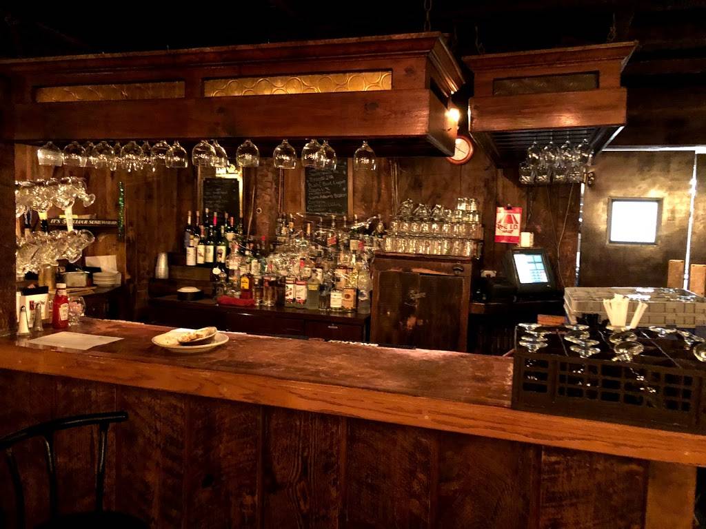Oxhead Tavern | restaurant | 364 Main St, Sturbridge, MA 01566, USA | 5083477393 OR +1 508-347-7393