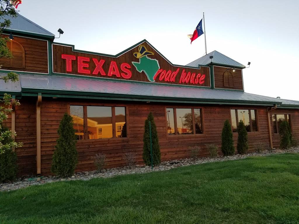 Texas Roadhouse | restaurant | 4335 Southport Crossing Dr, Indianapolis, IN 46237, USA | 3178597000 OR +1 317-859-7000