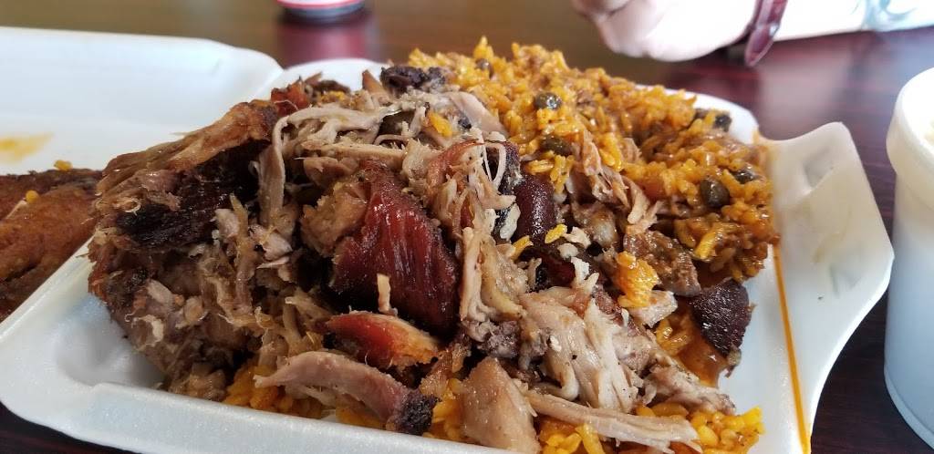 Lechonera Latina #3 | restaurant | 3806 Curry Ford Rd, Orlando, FL 32806, USA | 4079300663 OR +1 407-930-0663