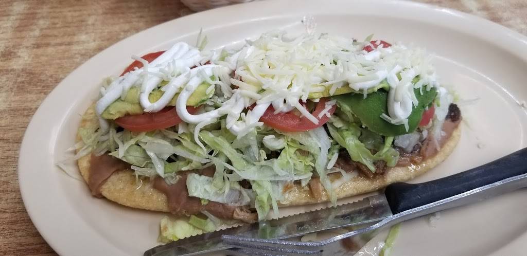 Birrieria Aguinaga | restaurant | 2829 W Northwest Hwy #520, Dallas, TX 75220, USA | 2143532773 OR +1 214-353-2773