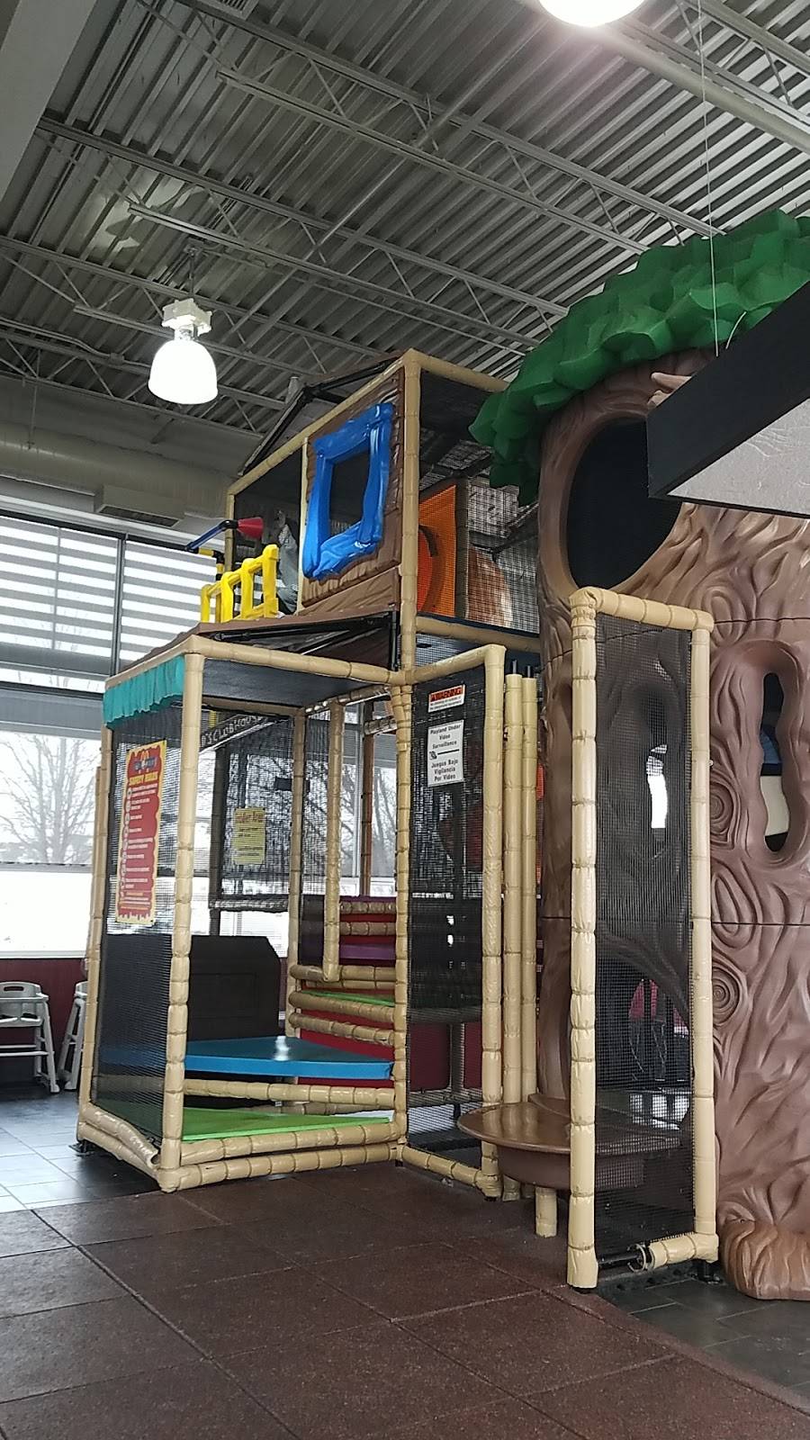 McDonalds | cafe | 892 W 75th St, Naperville, IL 60540, USA | 6305278547 OR +1 630-527-8547