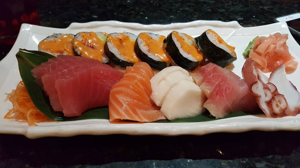 Osaka Japanese Cuisine | restaurant | 7164 Hacks Cross Rd #114, Olive Branch, MS 38654, USA | 6628909312 OR +1 662-890-9312