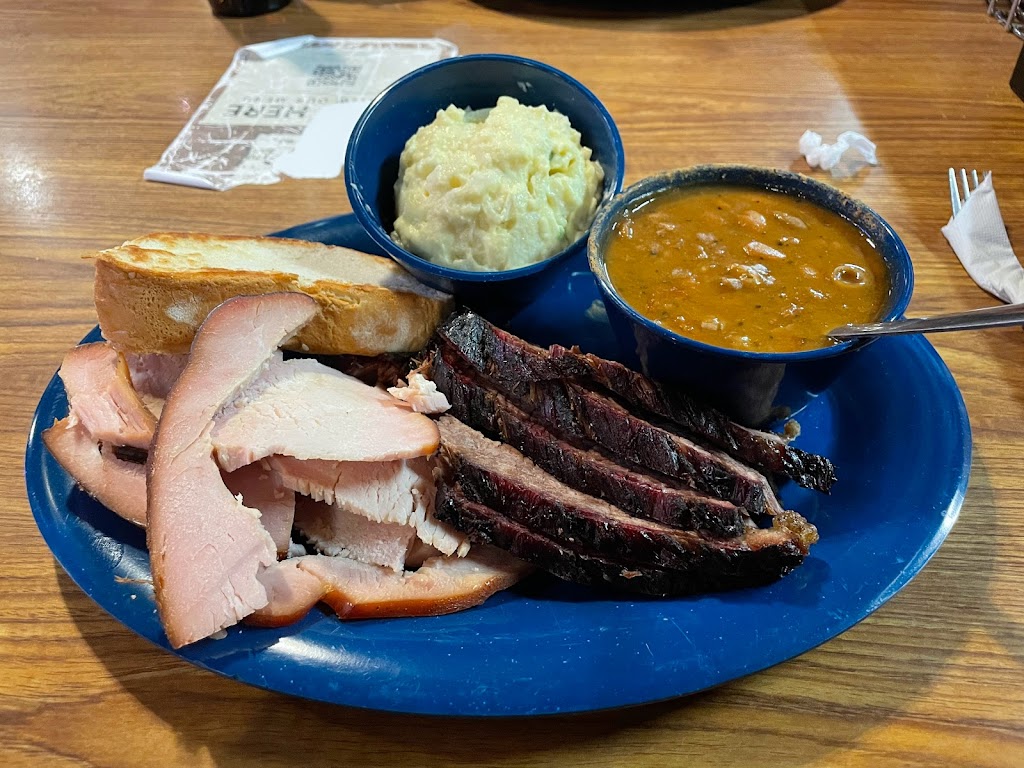 Rafter J BBQ and Cajun Eats | restaurant | 507 SW Access Rd, Iowa Park, TX 76367, USA | 9405924913 OR +1 940-592-4913