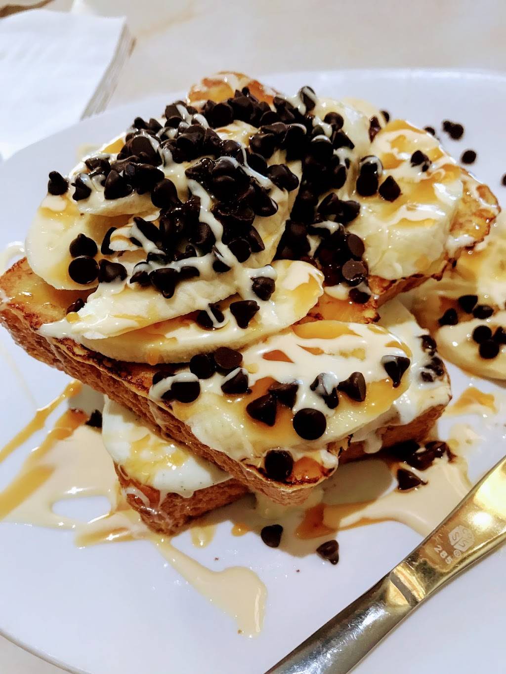 Silver Diner- Clarendon | restaurant | 3200 Wilson Blvd, Arlington, VA 22201, USA | 7038128600 OR +1 703-812-8600