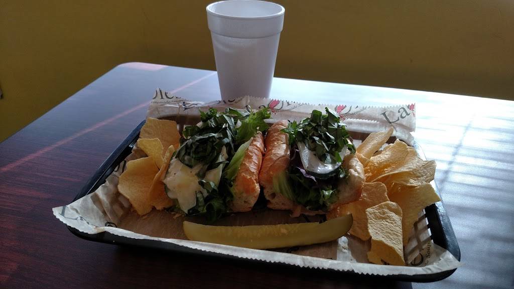 Ladles Soups | meal takeaway | 3125 Bees Ferry Rd, Charleston, SC 29414, USA | 8437699800 OR +1 843-769-9800