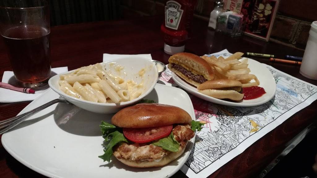 Kickback Jacks | restaurant | 3286 Silas Creek Pkwy, Winston-Salem, NC 27103, USA | 3366590080 OR +1 336-659-0080