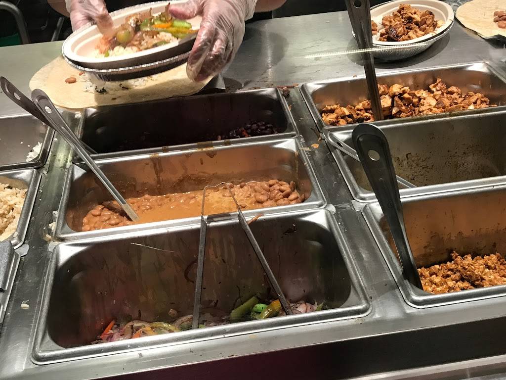 Chipotle Mexican Grill | restaurant | 5711 Xerxes Ave N Ste K, Brooklyn Center, MN 55430, USA | 7635601369 OR +1 763-560-1369