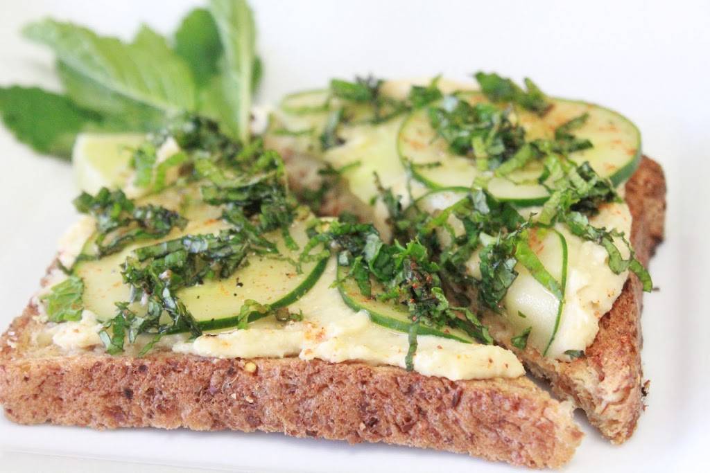 The Main Squeeze ® | restaurant | 656 Long Point Rd, Mt Pleasant, SC 29464, USA | 8438567399 OR +1 843-856-7399