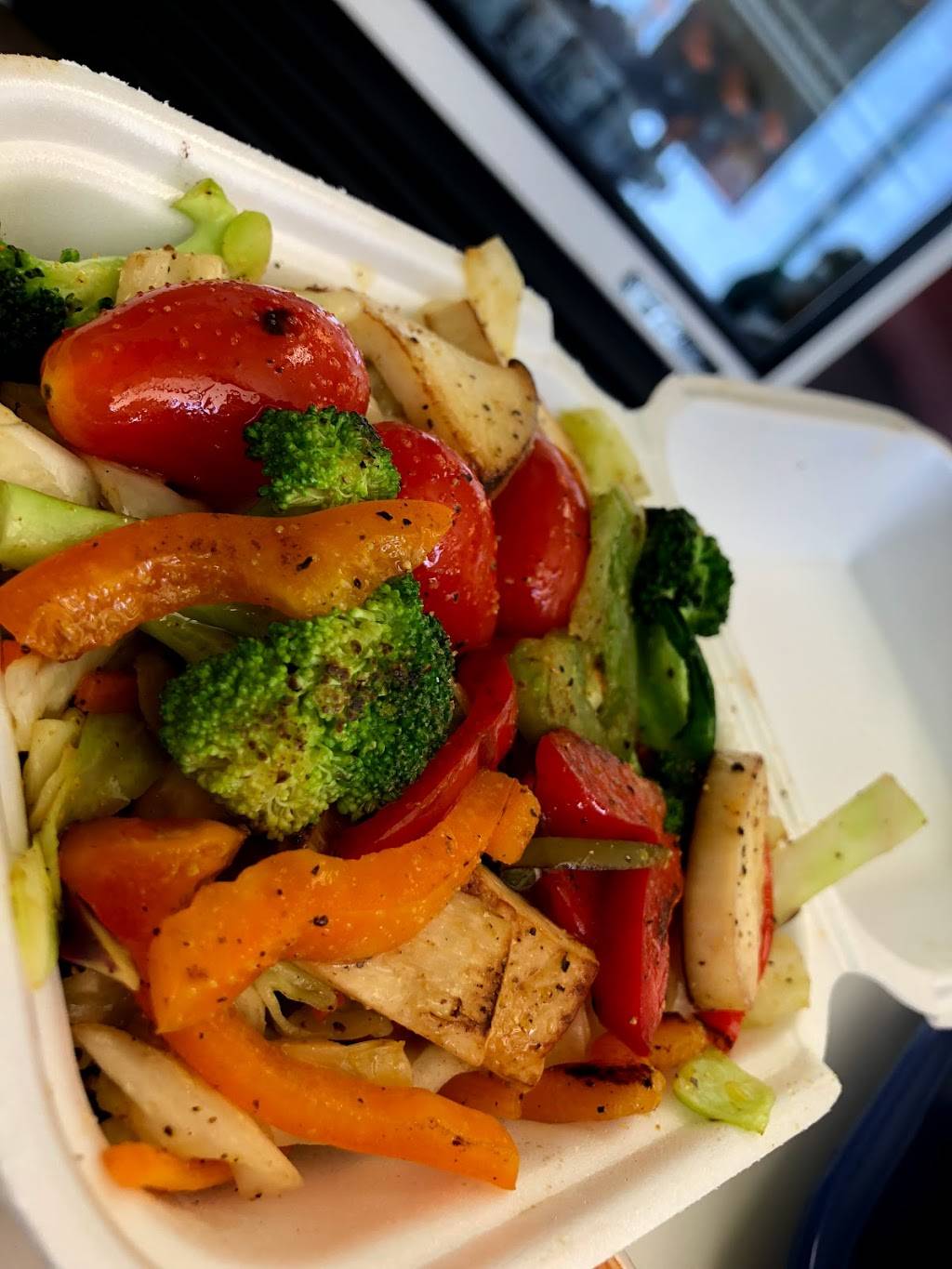 Louisiana Hometown Seafood Fish And Tacos | restaurant | 17944 S Avalon Blvd, Carson, CA 90746, USA | 3105385889 OR +1 310-538-5889