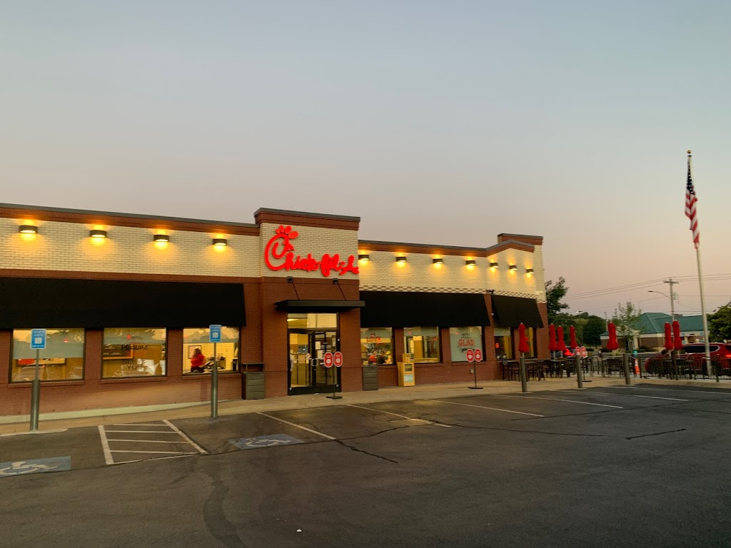 Chick-fil-A | restaurant | 1115 E Oak St, Conway, AR 72032, USA | 5015131122 OR +1 501-513-1122